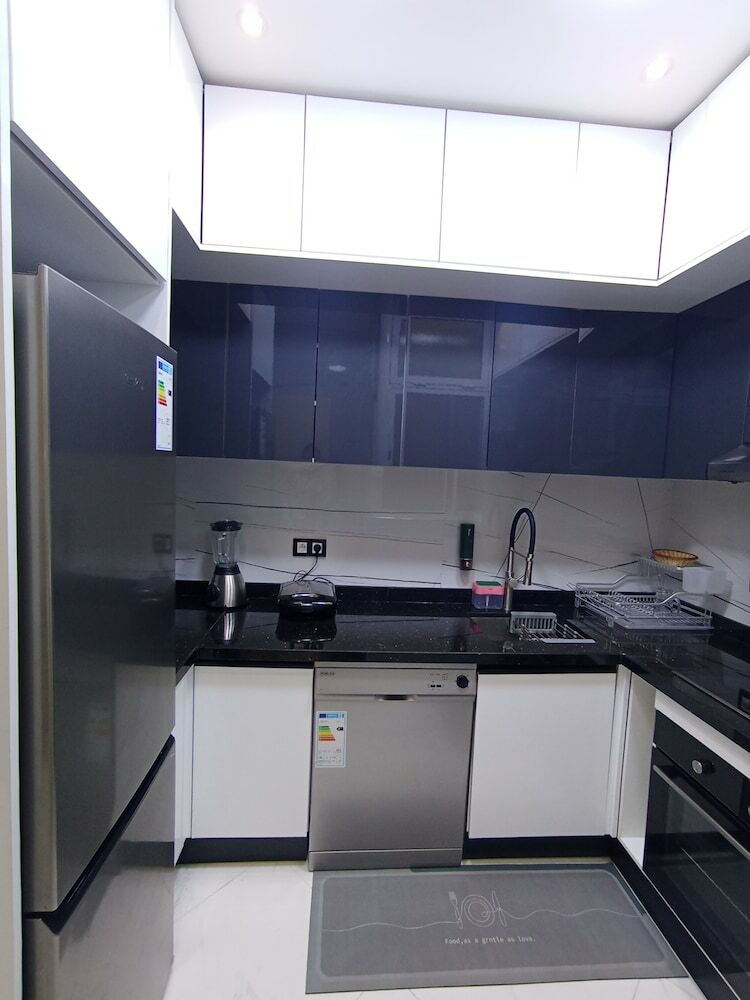 Aphrodite Apartment