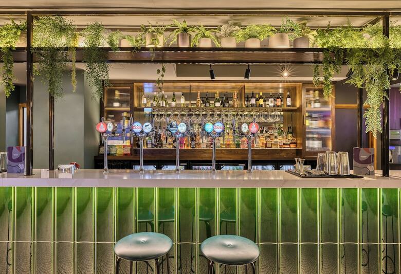 Hotel Premier Inn Cardiff Cc Queen Street