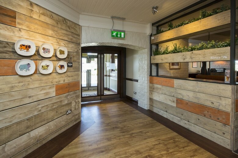 Hotel Premier Inn Leeds / Bradford Airport