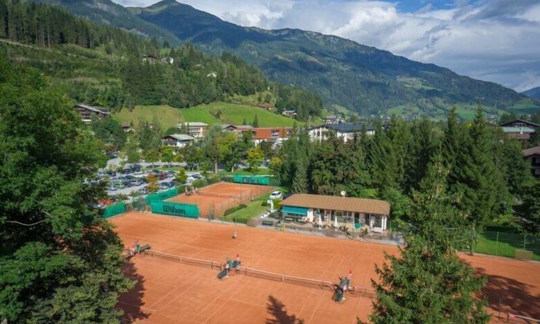 Landhotel R�merhof
