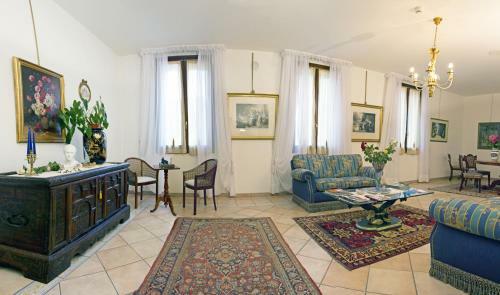 Hotel Villa Scalabrini
