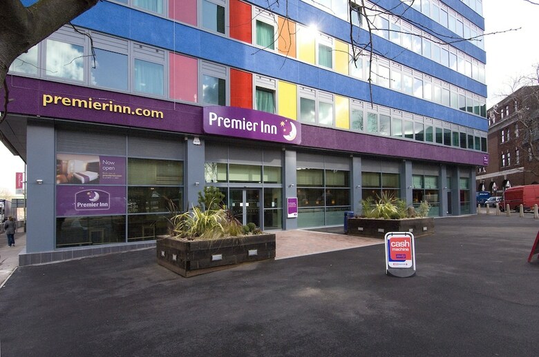 Hotel Premier Inn Leicester City Centre - Train Station