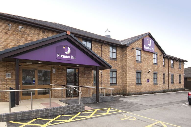 Hotel Premier Inn Llanelli Central West