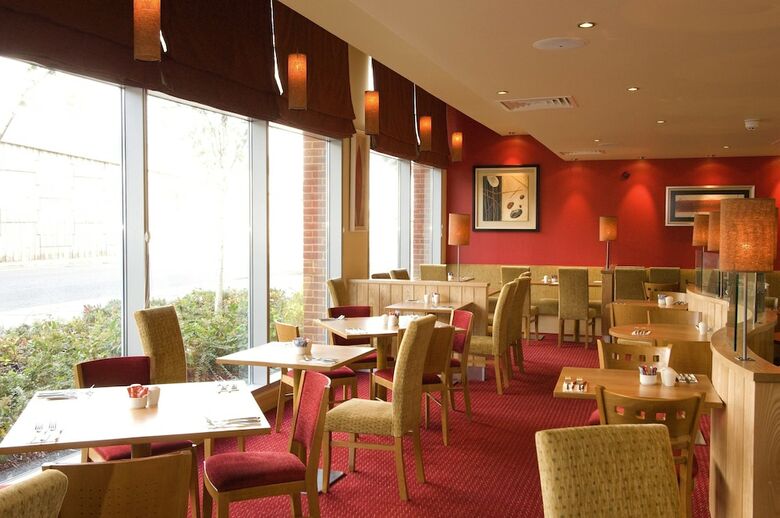Hotel Premier Inn Reading Central