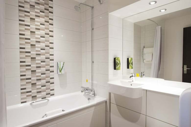 Hotel Premier Inn Bedford Town Centre