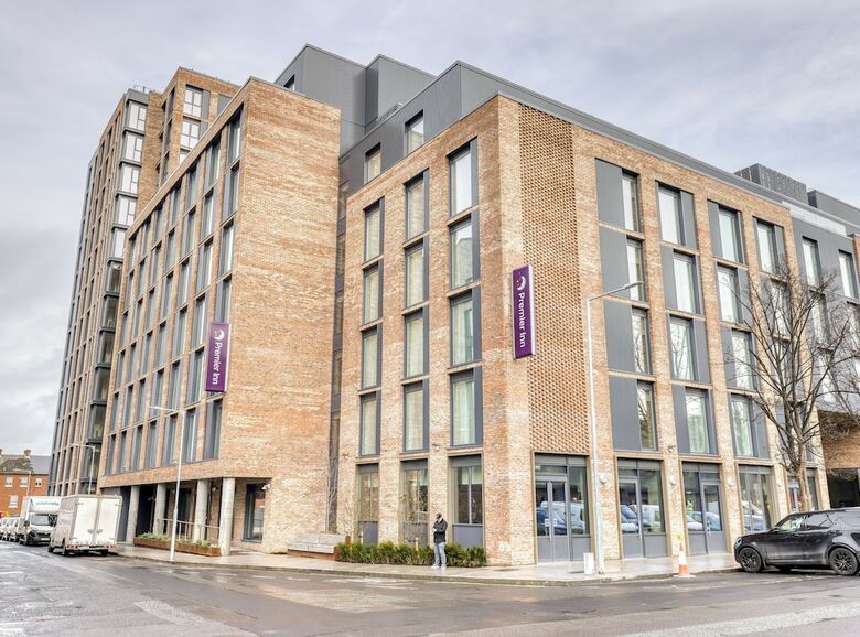 Hotel Premier Inn Dublin Cc The Liberties