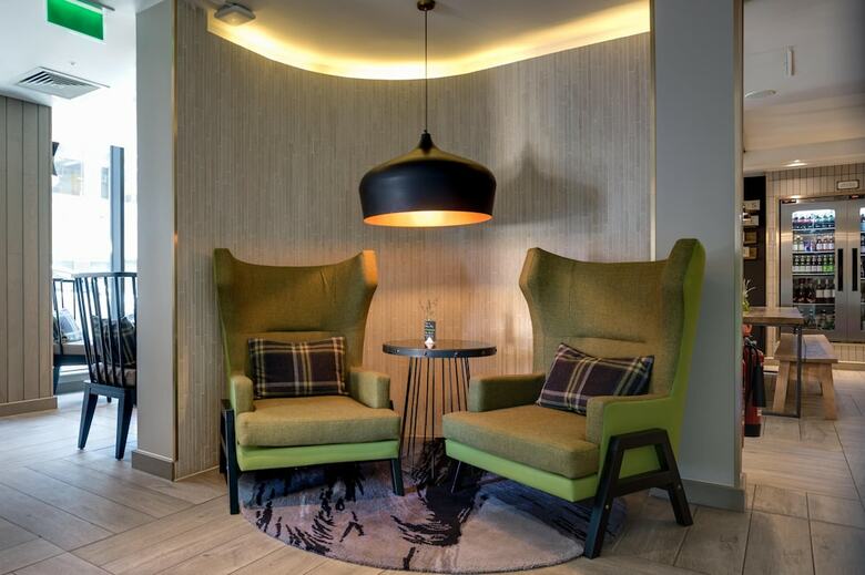 Hotel Hub By Premier Inn Edinburgh - Royal Mile
