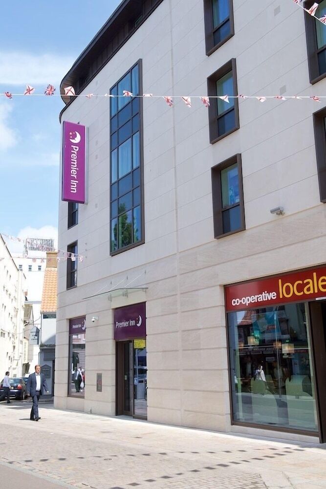 Hotel Premier Inn Jersey Charing Cross