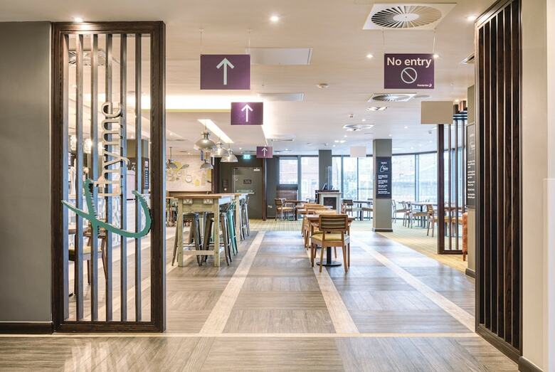 Hotel Premier Inn Wokingham Town Centre