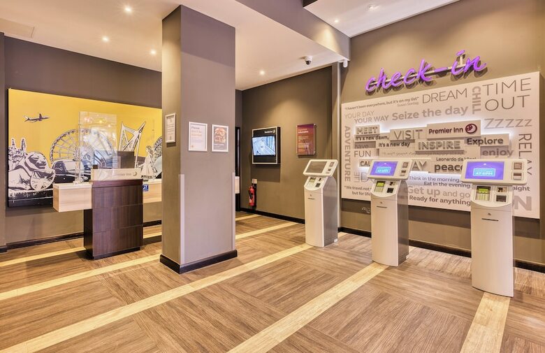 Hotel Premier Inn Glasgow Cc St Enoch Square
