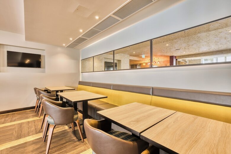 Hotel Premier Inn Edinburgh Cc Waverley