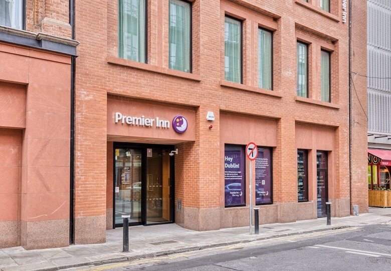 Hotel Premier Inn Dublin Cc Temple Bar