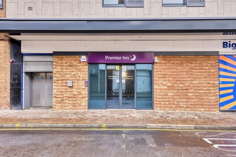 Hotel Premier Inn London Romford Town Centre