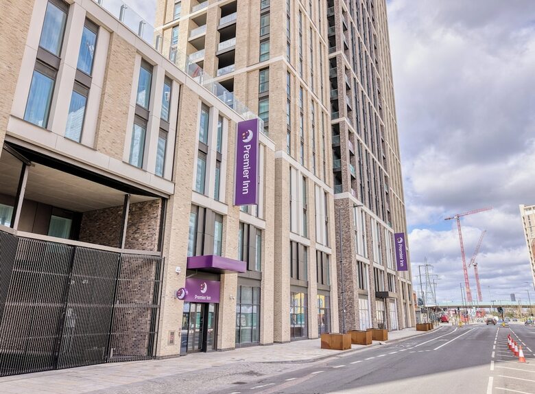 Hotel Premier Inn London Docklands - Canning Town