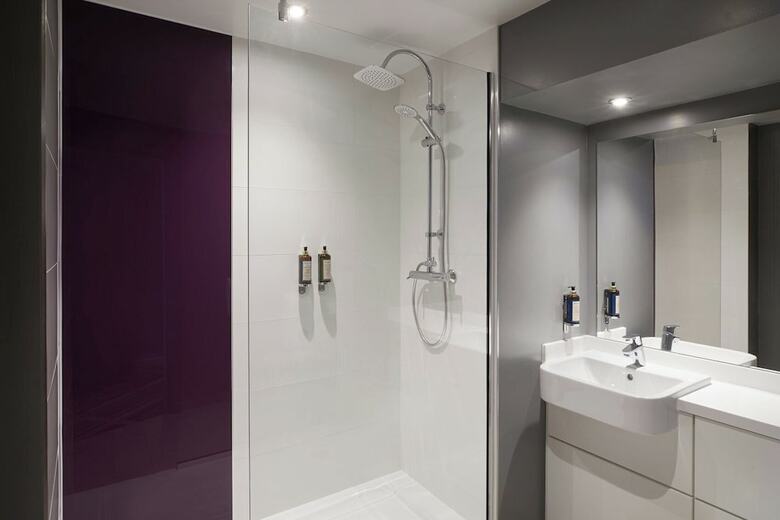 Hotel Premier Inn Porthmadog