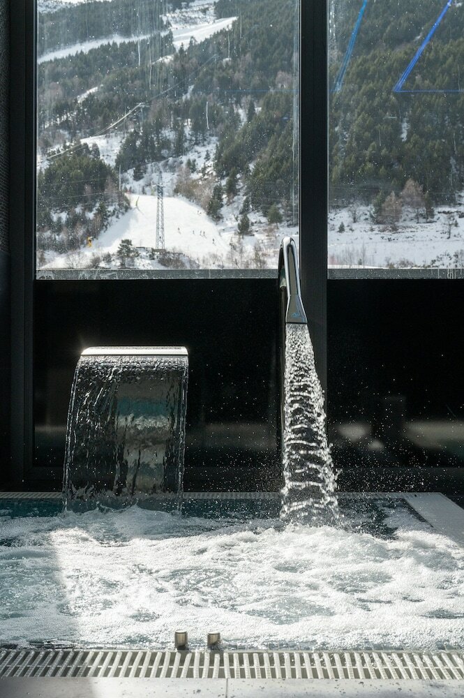 Apartamentos The Mirror & Spa By Elegant Residences