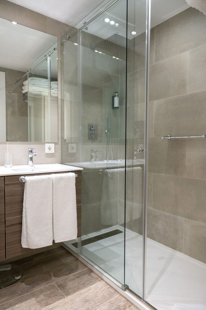 Apartamentos The Mirror & Spa By Elegant Residences
