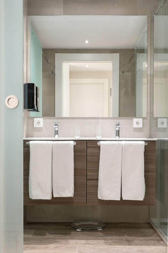 Apartamentos The Mirror & Spa By Elegant Residences