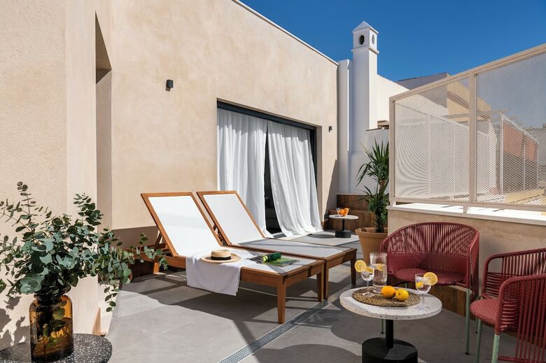 Magno Apartments Castilla