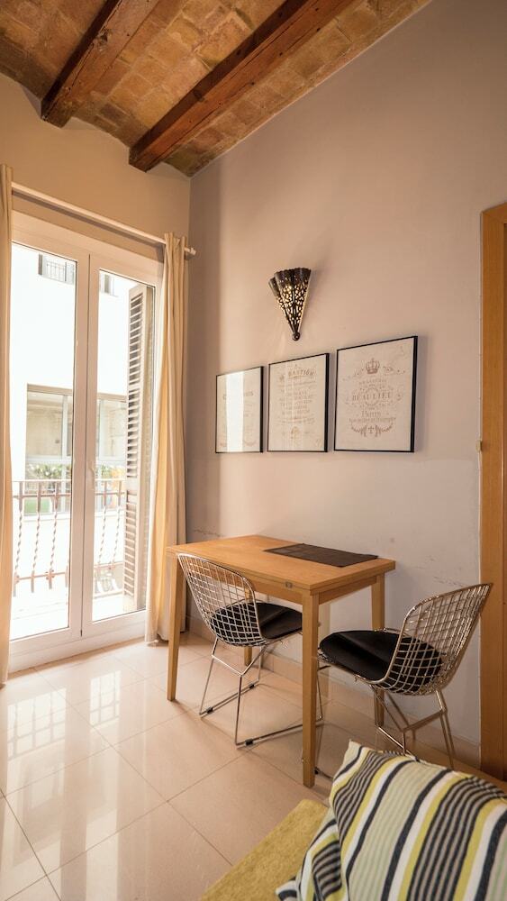 Bebarceloner Francesc Macia Apartments