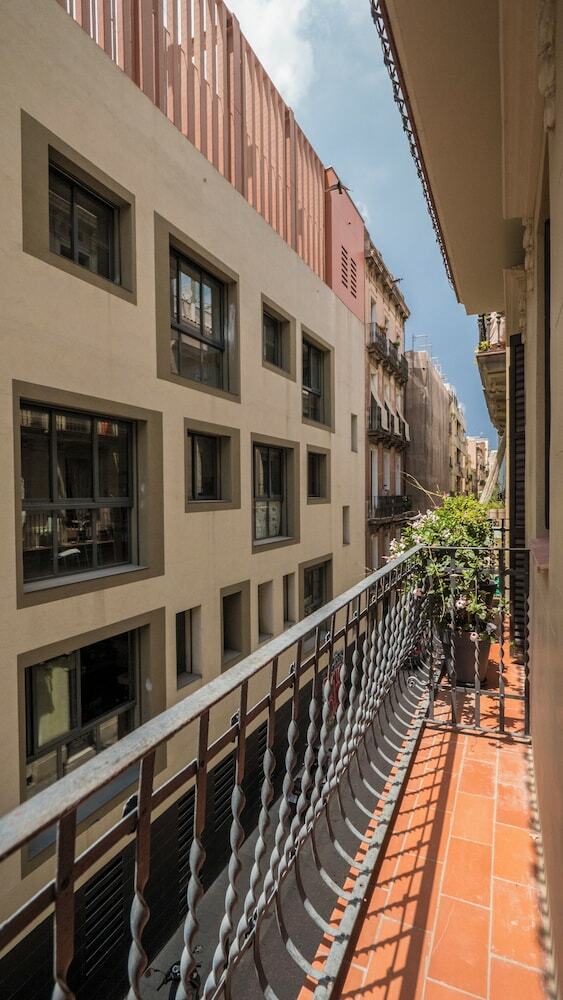 Bebarceloner Francesc Macia Apartments