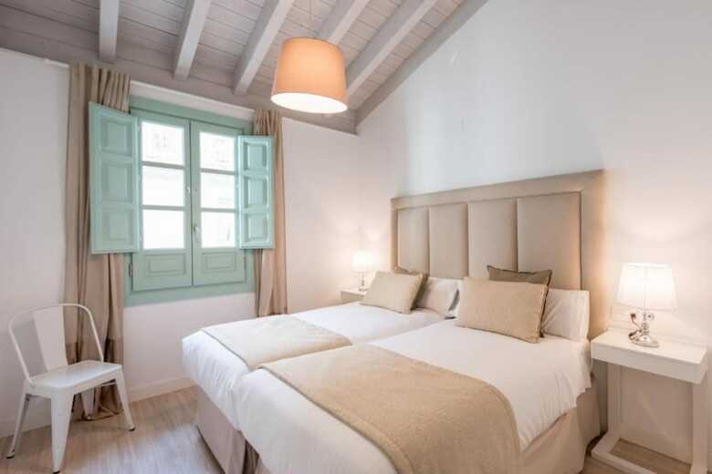 Apartamentos Bibo Suites Palacio Cabrera Lillo