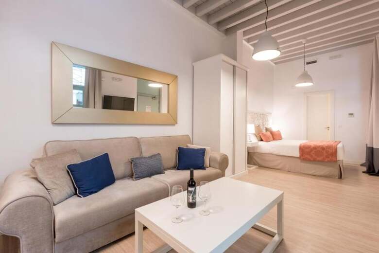 Apartamentos Bibo Suites Palacio Cabrera Lillo