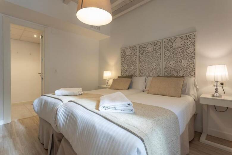 Apartamentos Bibo Suites Palacio Cabrera Lillo