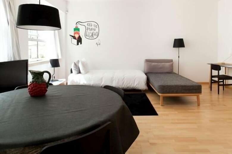 The Lisbonaire Apartments