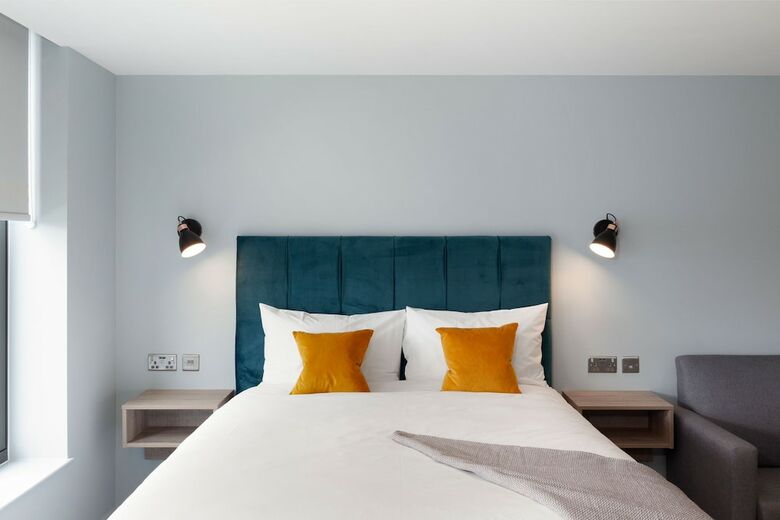 Apartamentos Aptel East
