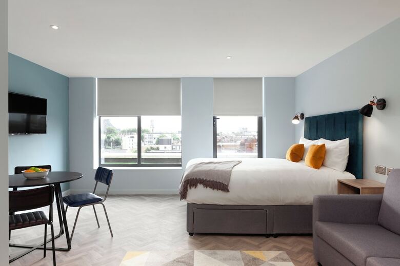 Apartamentos Aptel East