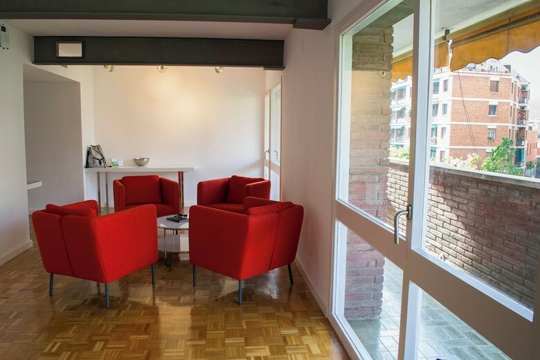 Apartamentos Happy People Maragall