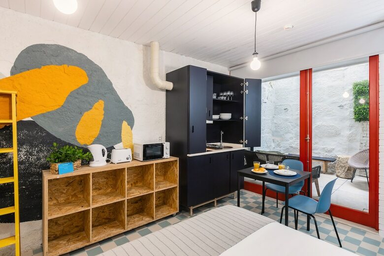 Apartamentos Victorias Studios - Cl�rigos