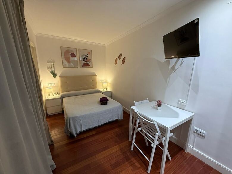 Apartamentos Rooms Angel