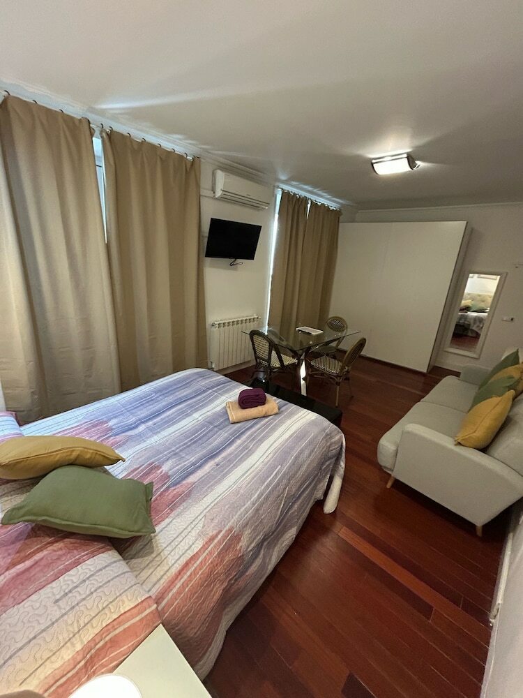 Apartamentos Rooms Angel