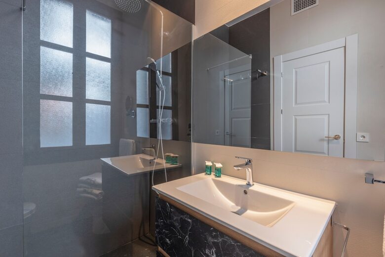 Apartamentos Bibo Suites Palacio De P�rtago