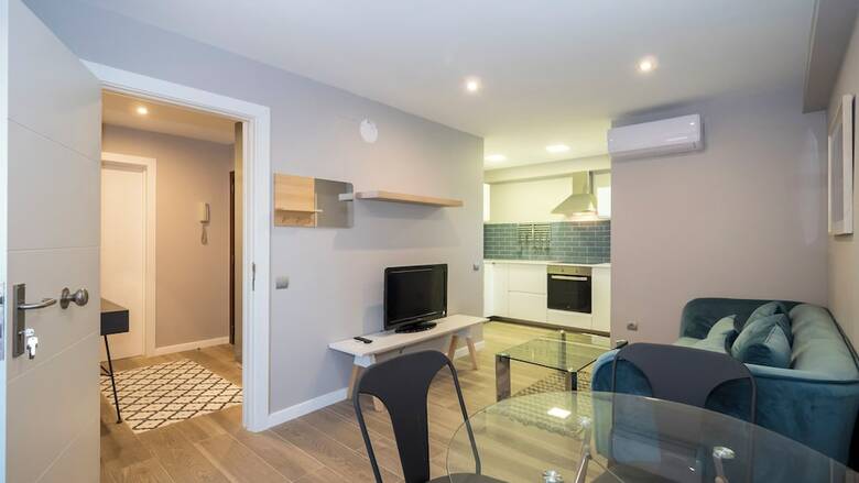 Bebarceloner Apartments San Marti Apar