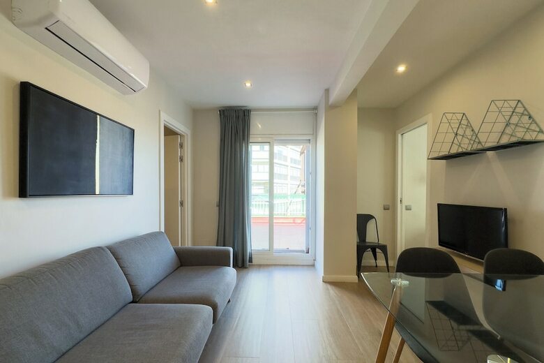 Bebarceloner Apartments San Marti Apar