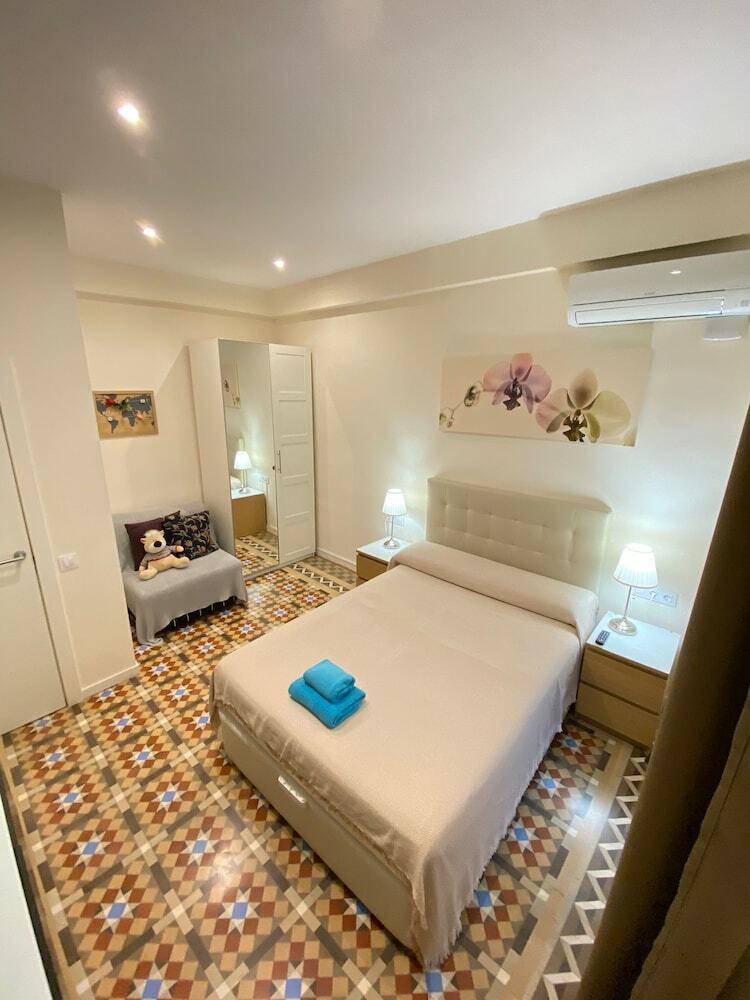 Apartamentos Rooms Balmes