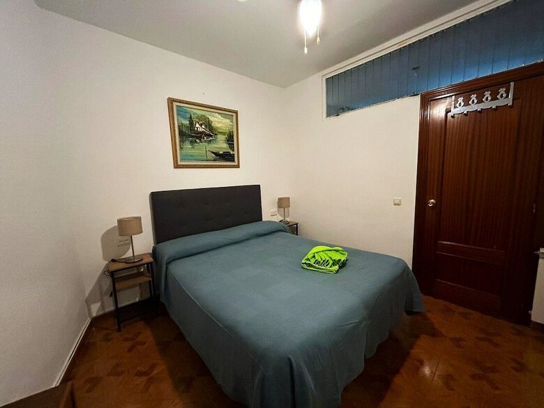 Apartamentos Habitaciones Figueroa