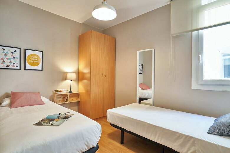 Bebarceloner Eixample Apartments
