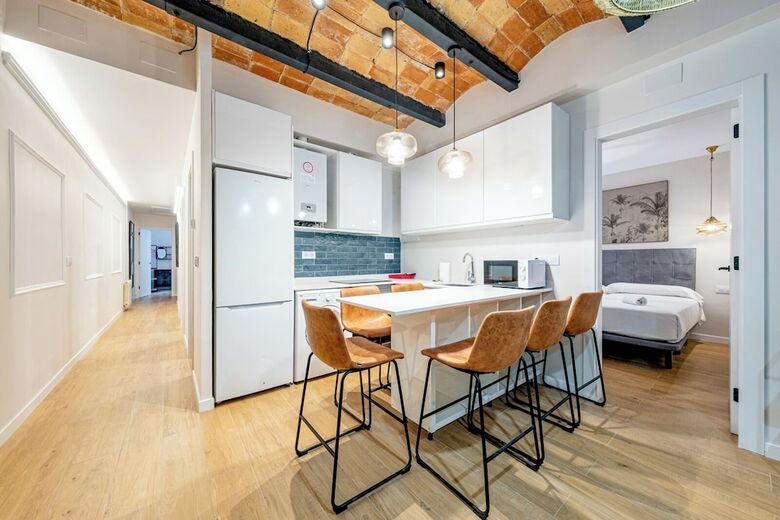 Bebarceloner Eixample Apartments