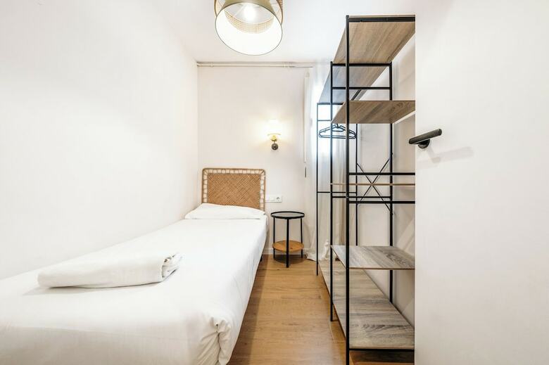 Bebarceloner Eixample Apartments