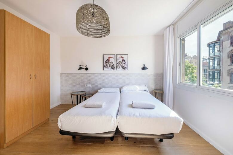 Bebarceloner Eixample Apartments