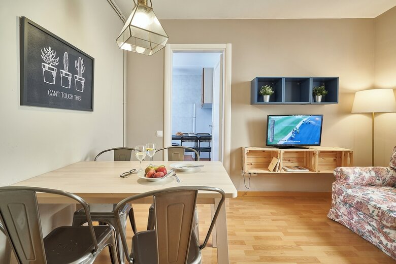 Bebarceloner Eixample Apartments