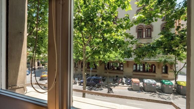 Bebarceloner Eixample Apartments