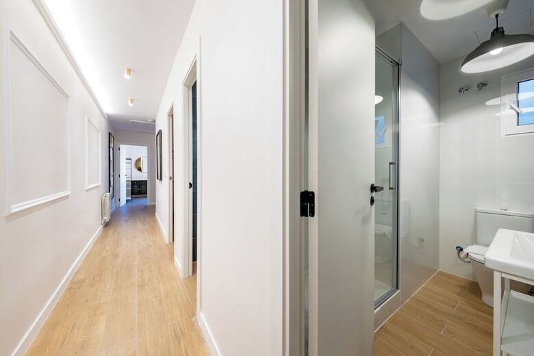 Bebarceloner Eixample Apartments