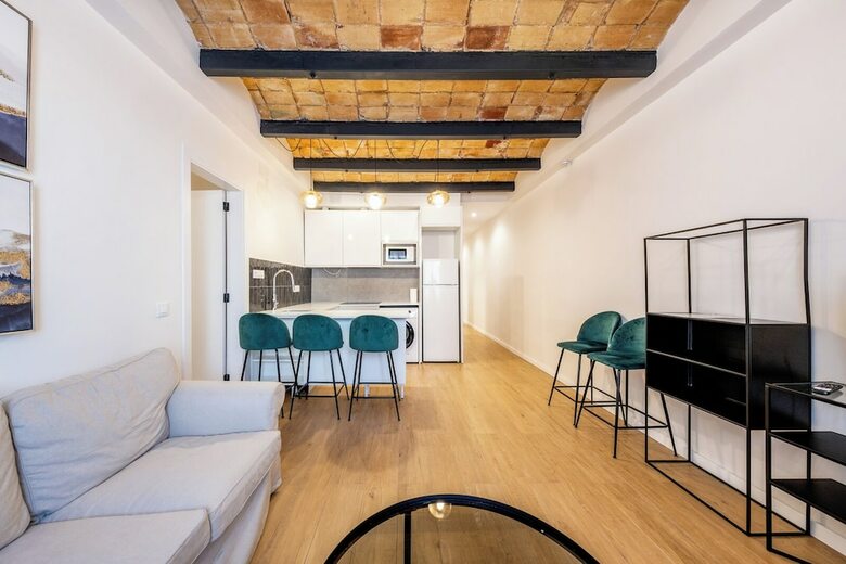 Bebarceloner Eixample Apartments