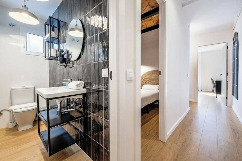 Bebarceloner Eixample Apartments