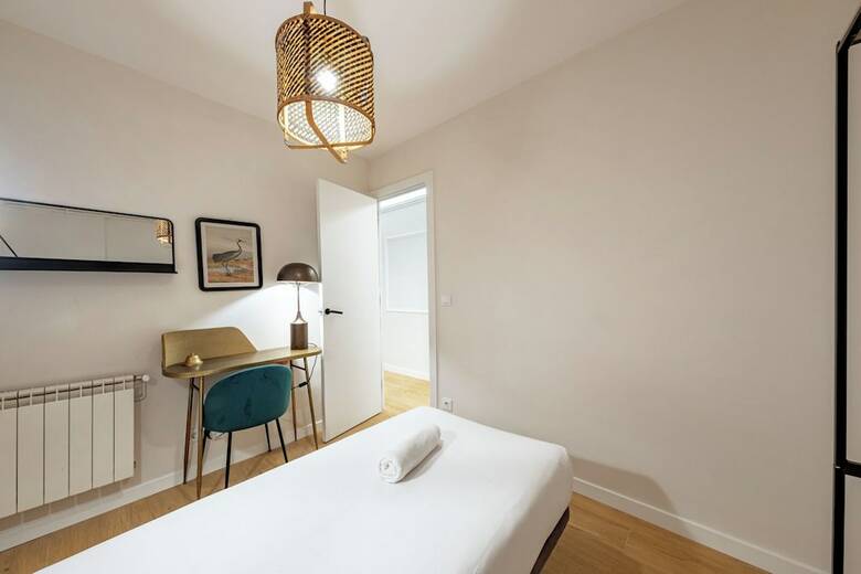 Bebarceloner Eixample Apartments